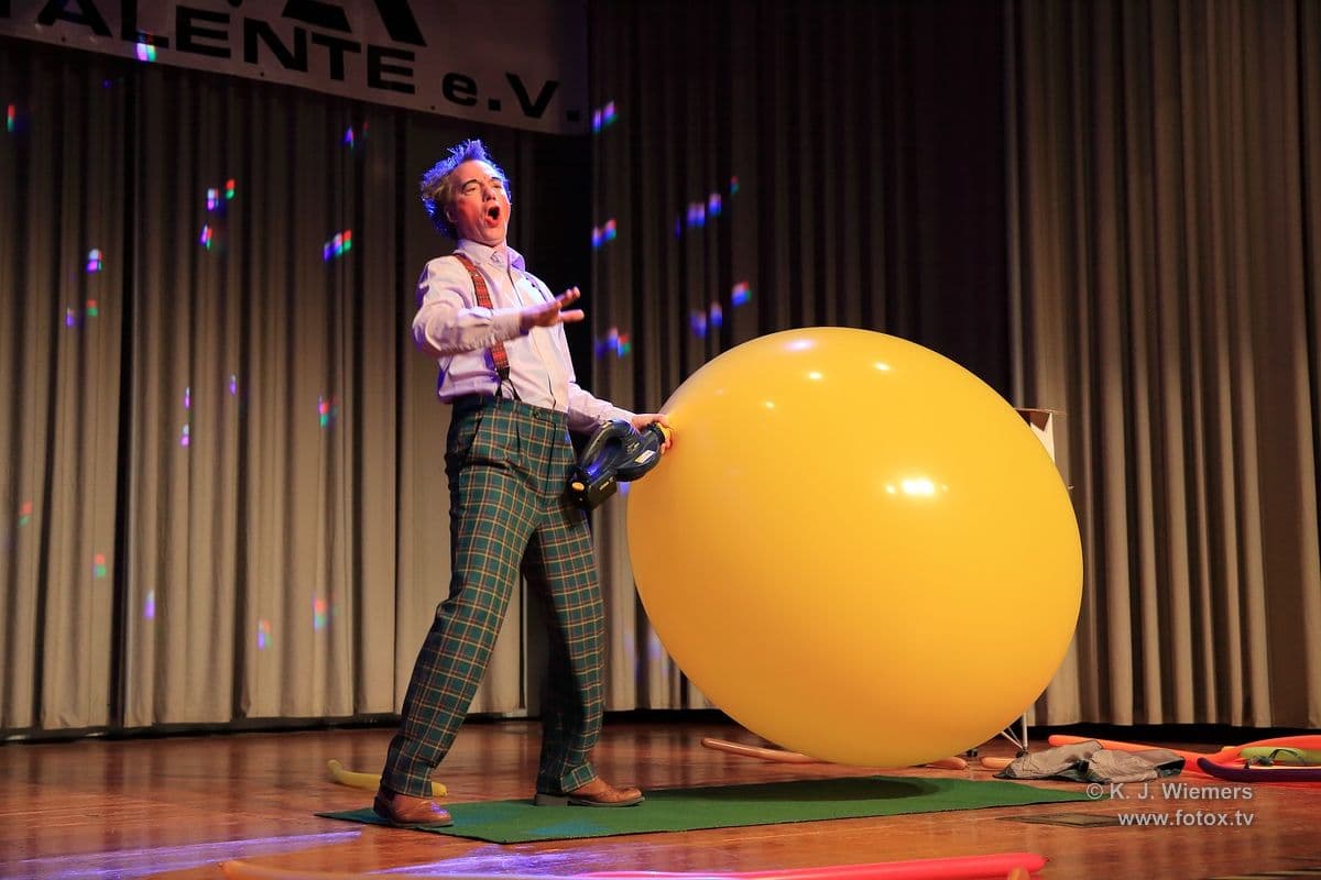 Galeriebild für Zauber- & Ballonshow