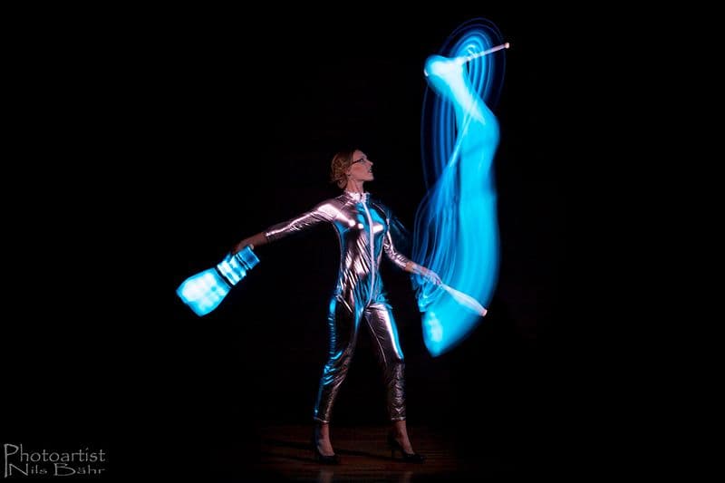 Galeriebild für Galactic Orbit LED-Jonglage-Show