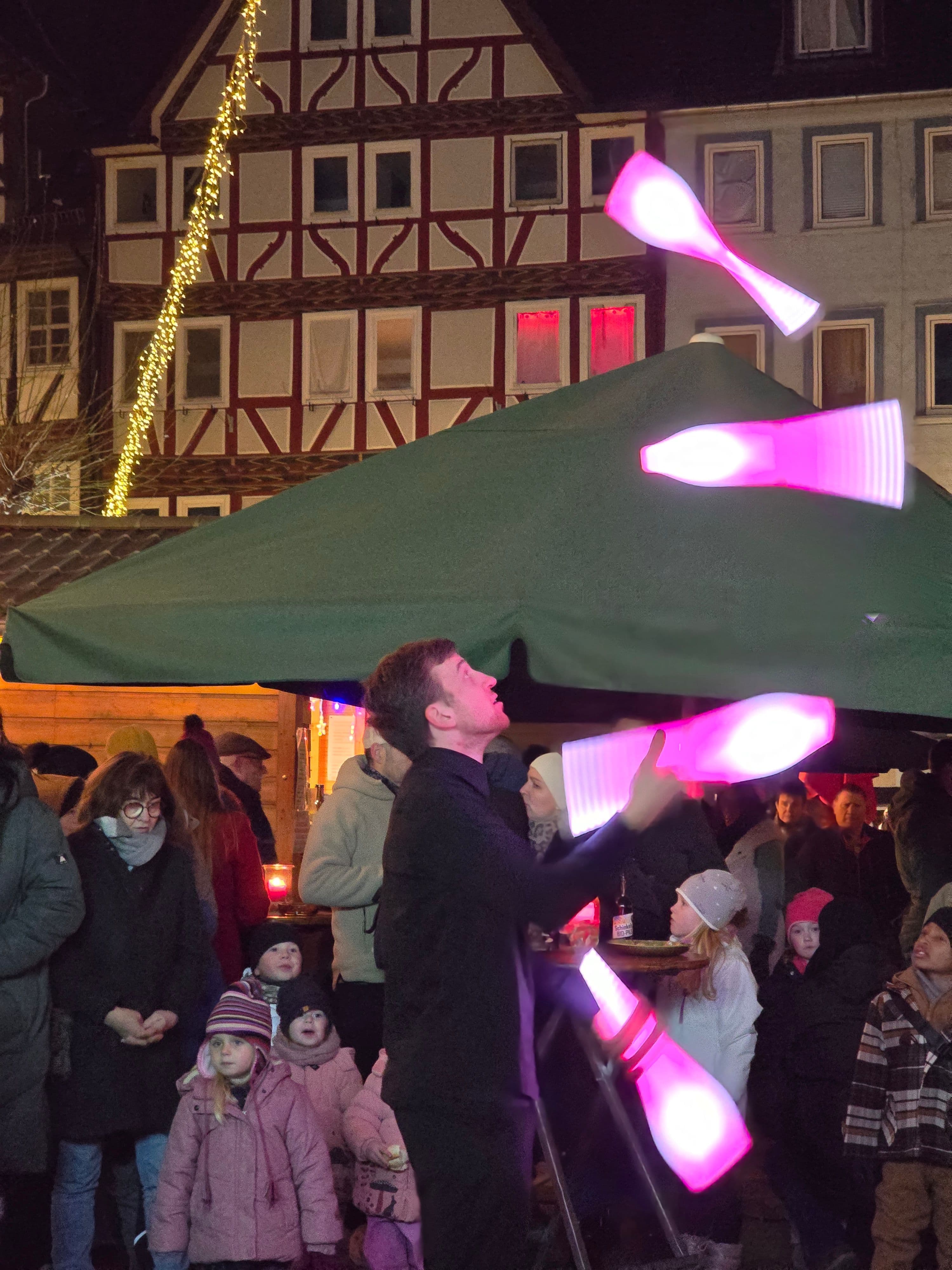 Galeriebild für LED-Show vom Guinness-Weltrekordhalter