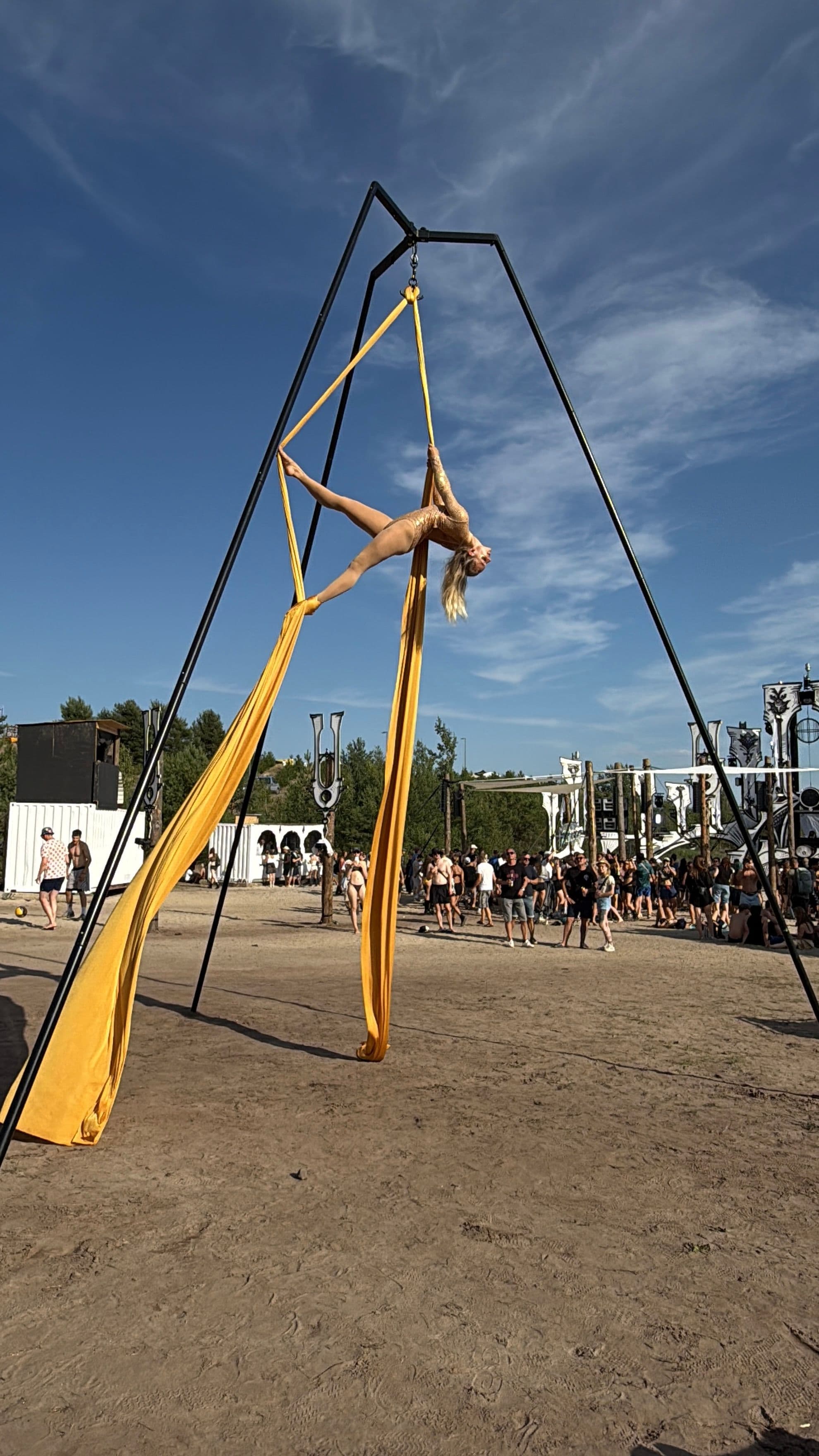 Galeriebild für Medusa – Akrobatik am Vertikaltuch