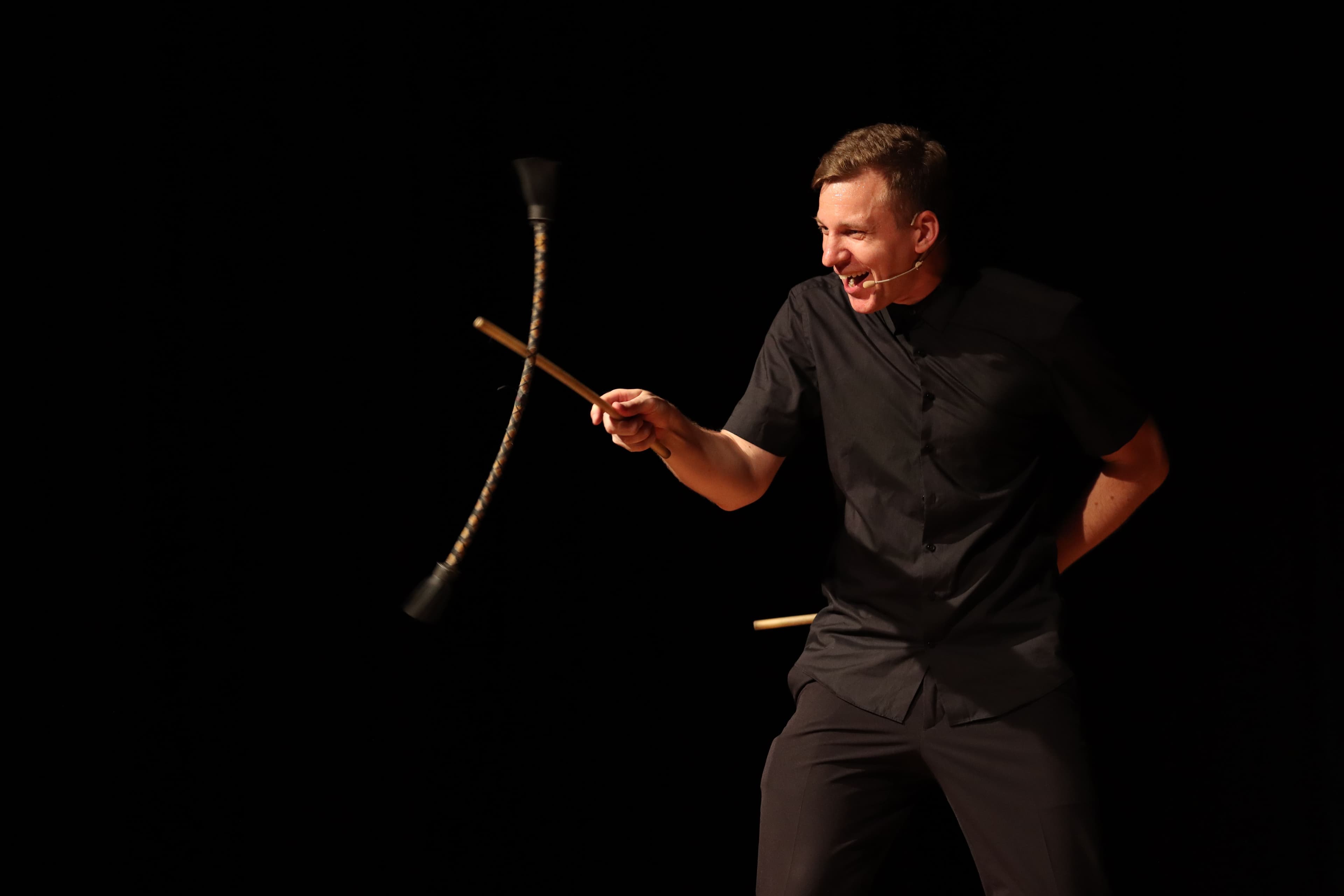 Galeriebild für World Record Juggling Act