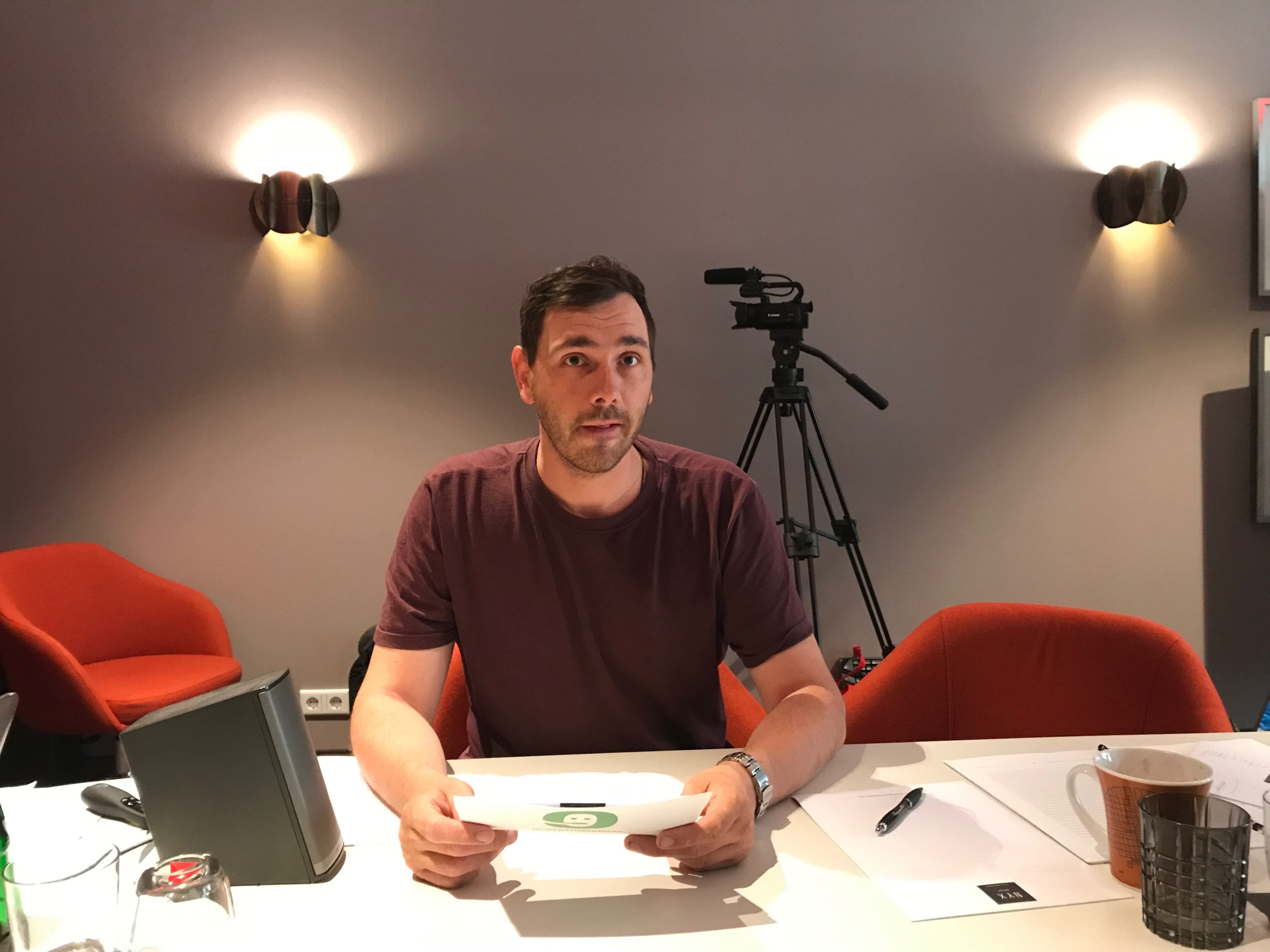 Galeriebild für Reden & Moderation