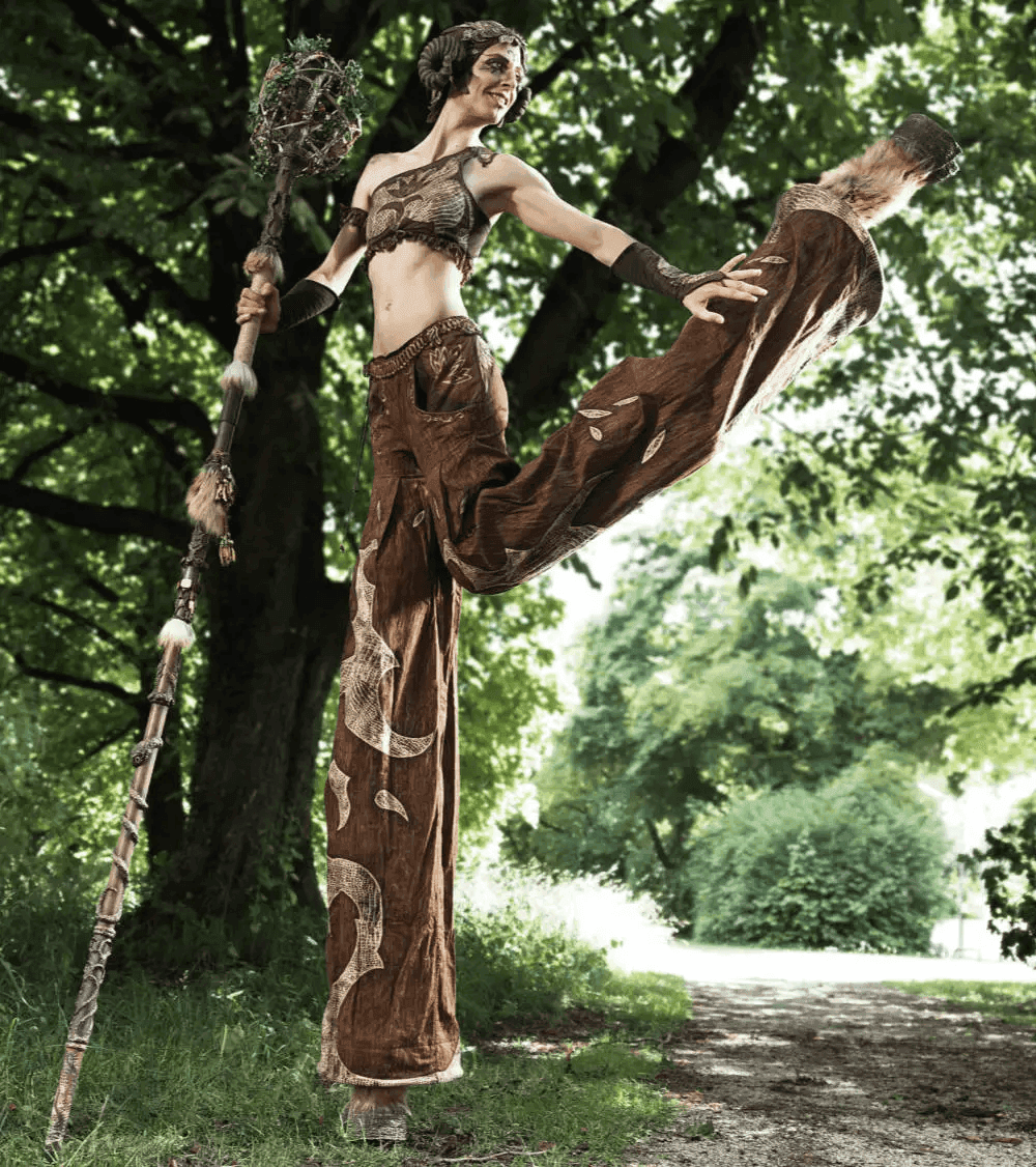 Galeriebild für Die Faunin - Fantasy-Stelzenlauf