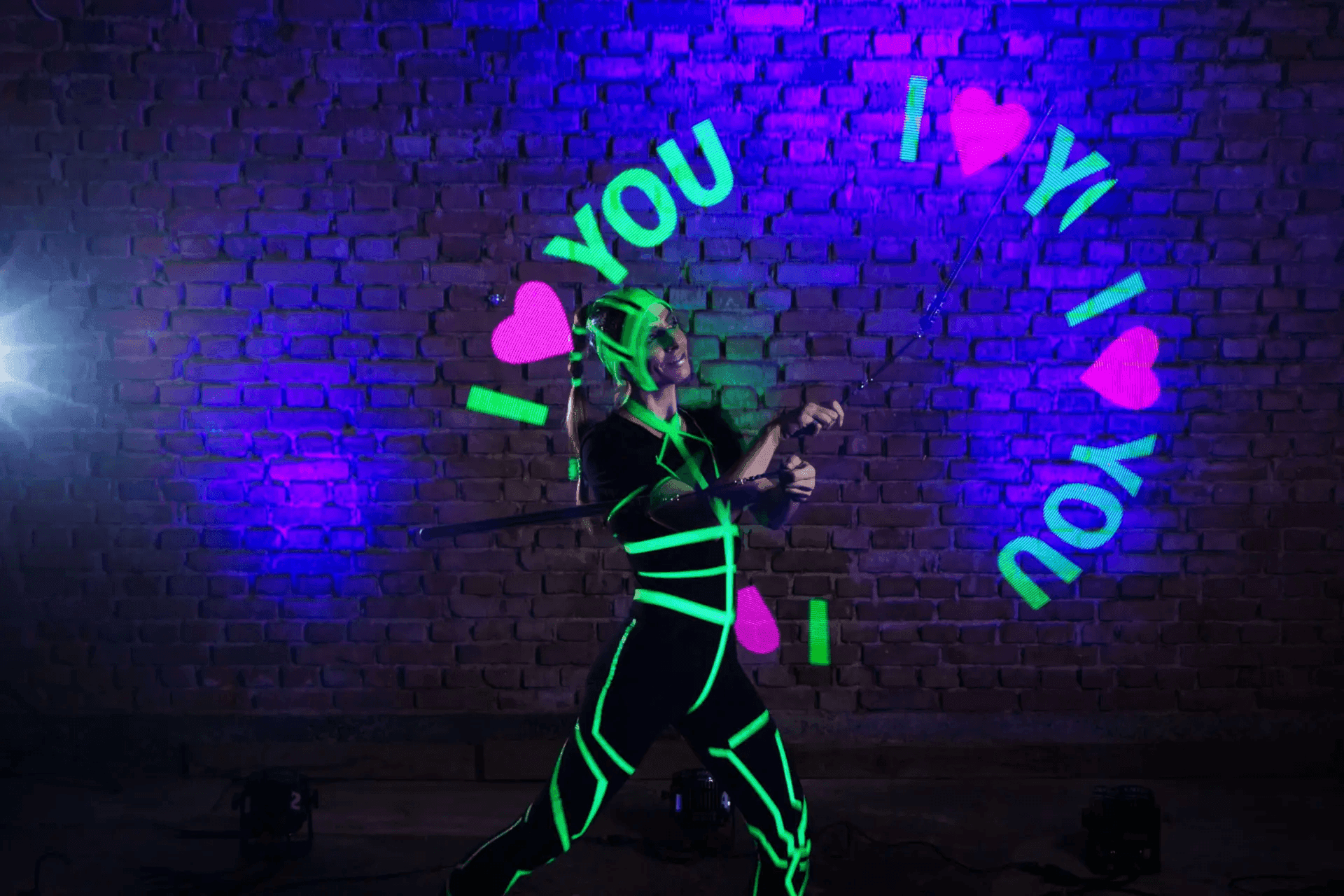 Galeriebild für Lichtshow RETROFUTURE