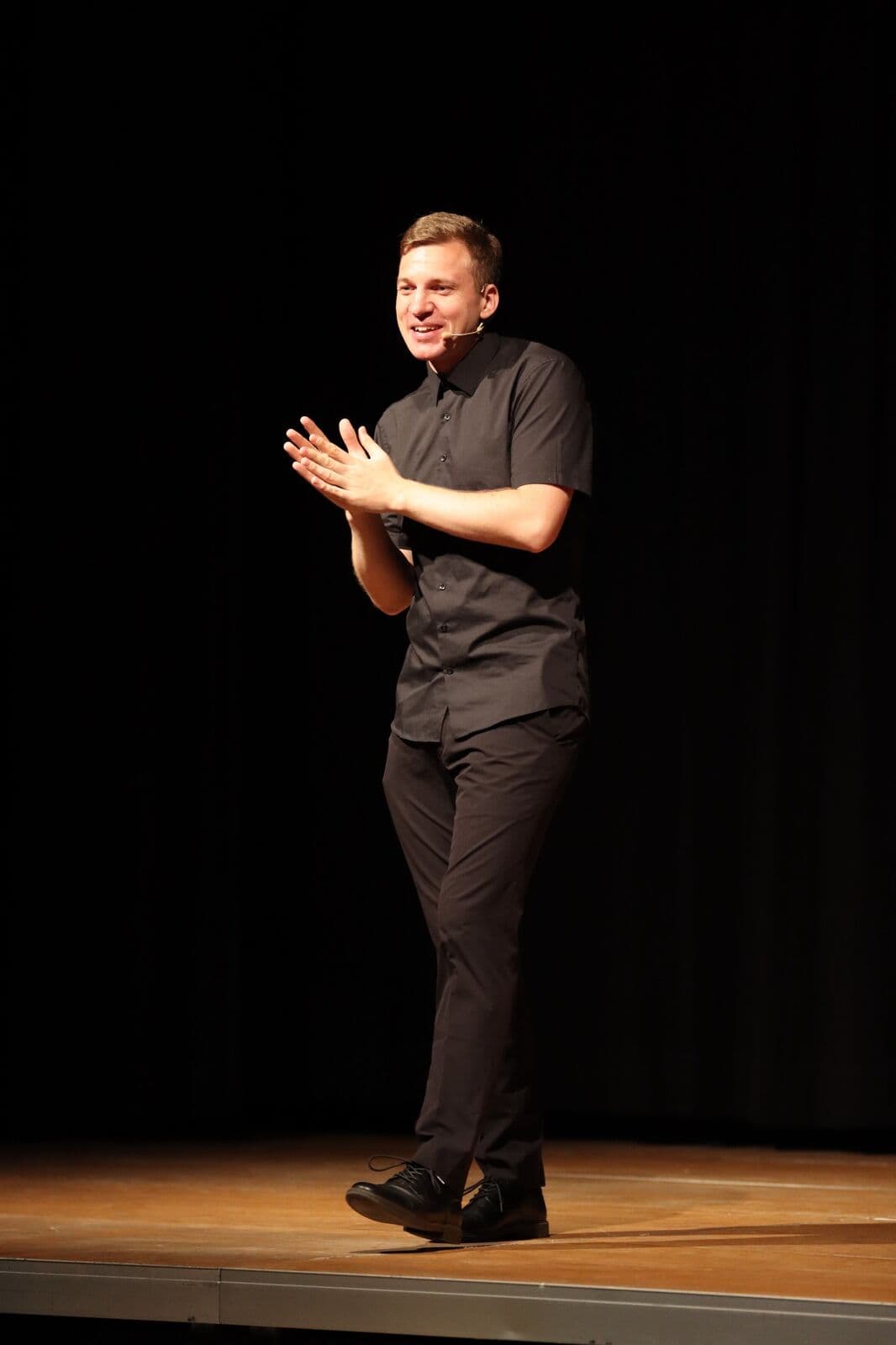 Galeriebild für World Record Juggling Act
