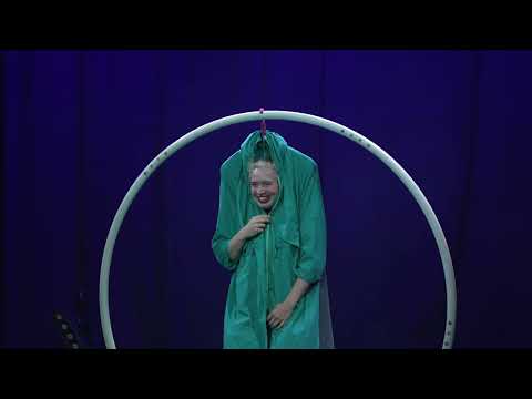 Millie Turnado - Cyr Wheel ''the headless traveller'' - 2026